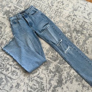 Pretty little thing JEANS HIGH RISE DENIM DISTRESSED US 4